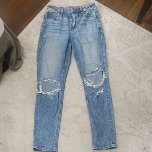 American Eagle Outfitters Light Blue Distressed Jeans